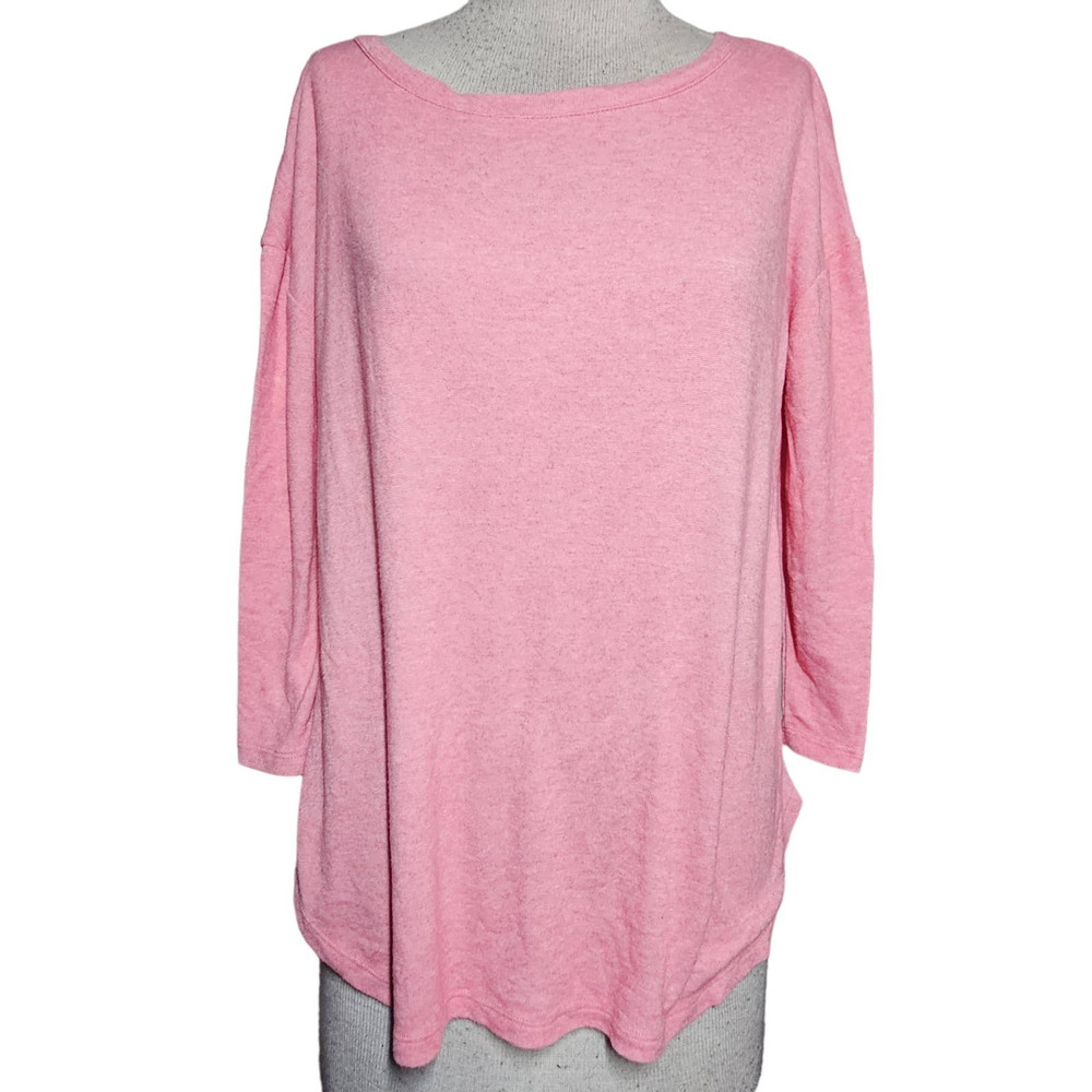 Soft Lightweight Sweater Size Medium